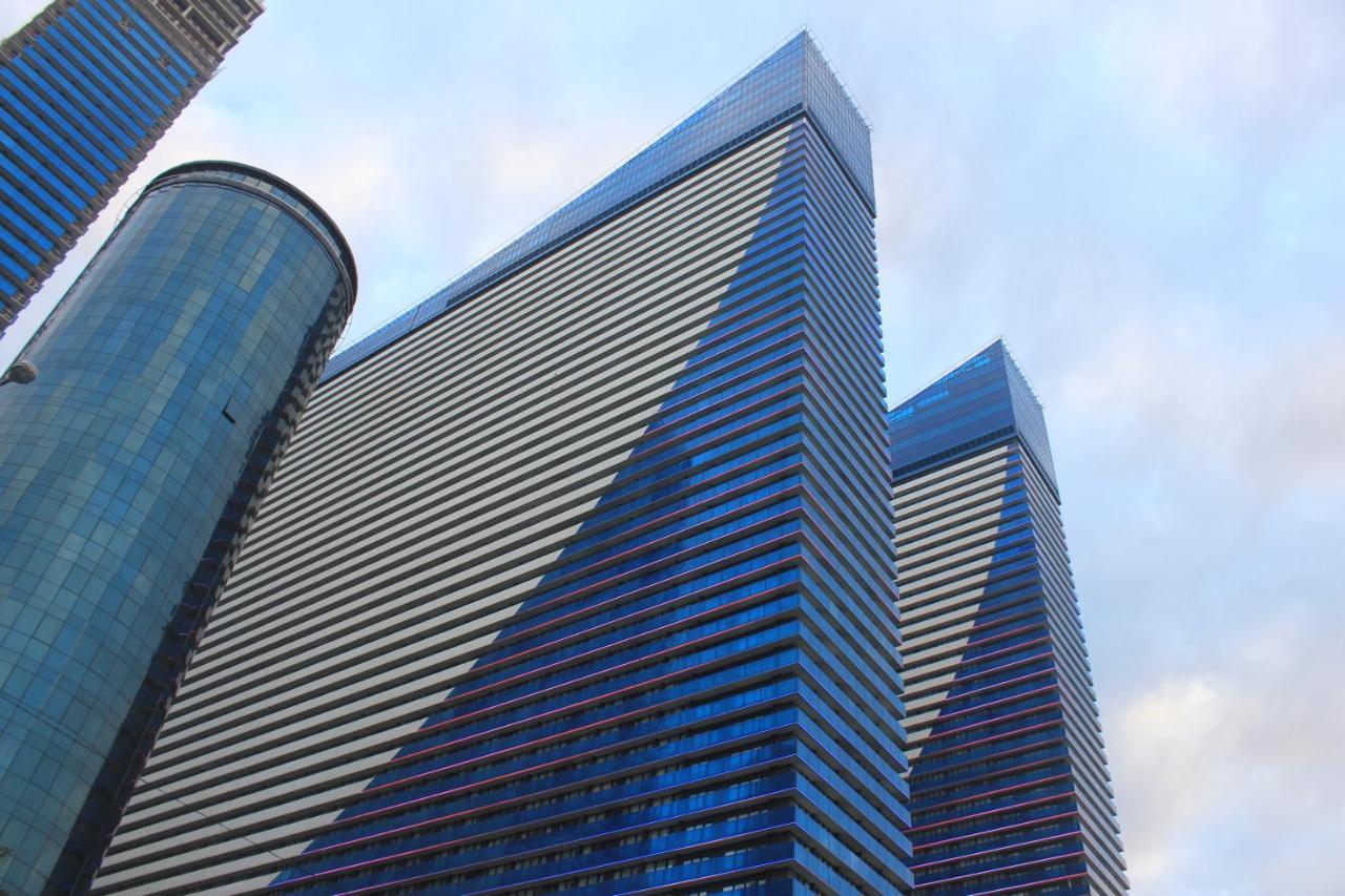 Luxe Apartment Batumi Sea Front المظهر الخارجي الصورة